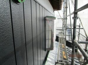 加須市　外壁　中塗り2
